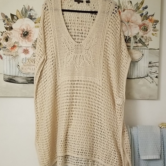 Jeanne Pierre V Neck 100% Cotton Crochet Cover Up - Picture 7 of 12